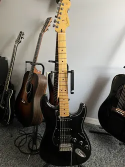 FENDER STANDARD STRATOCASTER HSS ELECTRIC GUITAR MIM