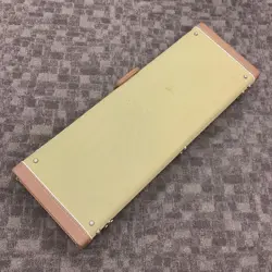 FENDER AMERICAN VINTAGE 1962 STRATOCASTER SAFE DELIVERY FROM JAPAN