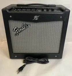 AMPLIFIER BLACK PR824