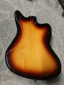 EXTRA PICKGUARD