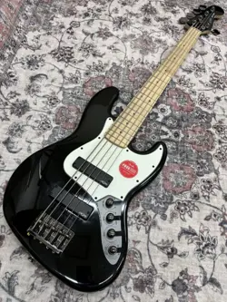 SQUIER BY FENDER CONT ACT JB HH M