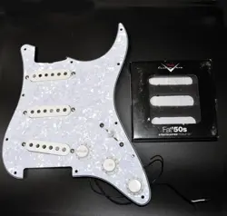 50'S STRATOCASTER PICK