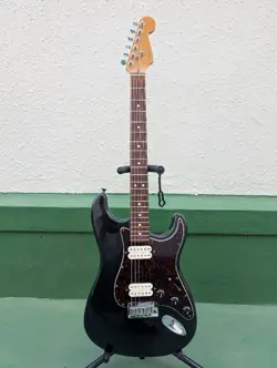 FENDER USA BIG APPLE STRATOCASTER NO.MG1850