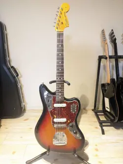 FENDER AMERICAN VINTAGE '62 JAGUAR NO.MG1745