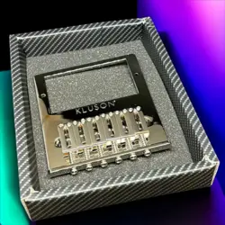 KLUSON CONTEMPORARY HUMBUCKER BRIDGE FOR FENDER TELECASTER, BRASS SADDLES CHROME