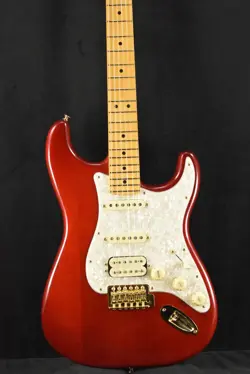 FENDER TASH SULTANA STRATOCASTER TRANSPARENT CHERRY MAPLE FINGERBOARD