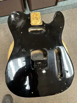 GUITAR BODY 4LBS