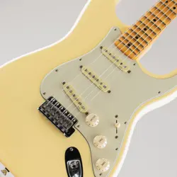 FENDER YNGWIE MALMSTEEN STRATOCASTER 2003 USED ELECTRIC GUITAR