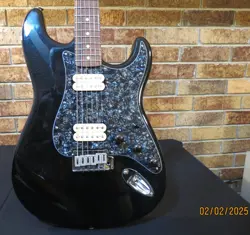 MIM STRATOCASTER DOUBLE