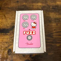 FENDER X HELLO KITTY FUZZ COLLECTION GUITAR EFFECT COMPACT PEDALS PINK LIMITED