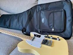 ELECTRIC GUITAR FENDER USA TELECASTER AMERICAN PERFORMER VINTAGE WHITE WITH CASE