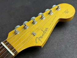 ST62-53 3-TONE SUNBURST