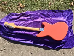 KURT COBAIN FENDER JAG-STANG ELECTRIC GUITAR LEFTY MIM