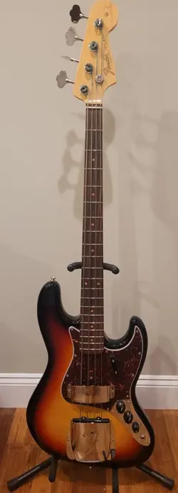 2014 FENDER AVRI AMERICAN VINTAGE RE-ISSUE 1964 '64 JAZZ BASS W/CASE - SUNBURST