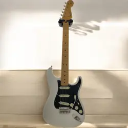 FENDER JR COLLECTION ST 2023 ELECTRIC GUITAR WHITE 24