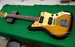 FENDER JAPAN JAZZMASTER 2 TONE SUNBURST MADE IN JAPAN 2007-2010 E.GUITAR