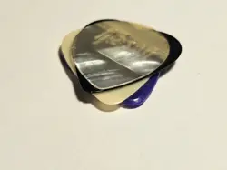 VINTAGE FENDER GIBSON