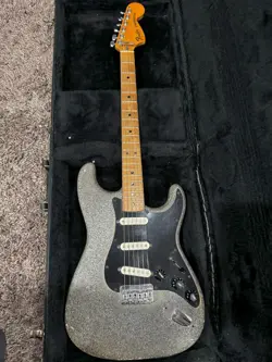 1976 STRATOCASTER VINTAGE
