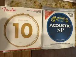 FENDER/MARTIN ACOUSTIC GUITAR STRINGS