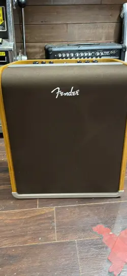 FENDER ACOUSTIC SFX 2-CHANNEL 2 X 80-WATT STEREO ACOUSTIC GUITAR AMP