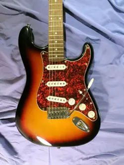 PARTSCASTER STRATOCASTER, FENDER-LICENSED NECK, ALDER BODY, TOBACCO SUNBURST