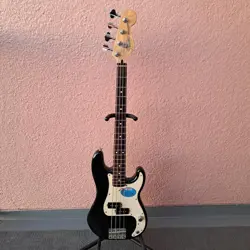 PRECISION BASS SHORT