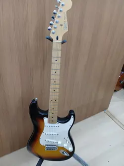 FENDER MEXICO STANDARD STRATOCASTER ELECTRIC GUITAR SAFE DELIVERY FROM JAPAN