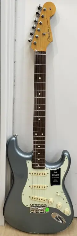 FENDER VINTERA 60S STRAT PF IBM ELECTRIC GUITAR CASTER TYPE SAFE DELIVERY FROM J