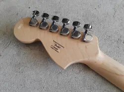 MUSTANG MAPLE GUITAR