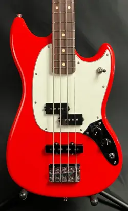 FENDER PLAYER II MUSTANG BASS PJ 4-STRING BASS GUITAR CORAL RED FINISH