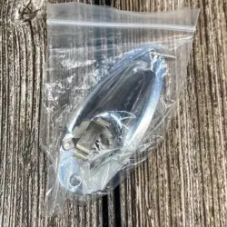 INPUT OUTPUT JACK AND PLATE CHROME FOR FENDER STRATOCASTER ELECTRIC GUITAR NEW