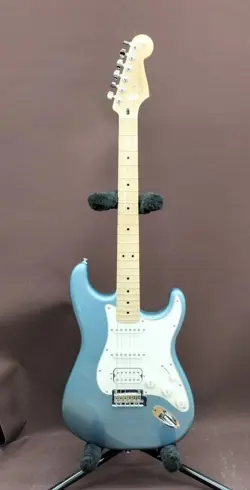 STRATOCASTER HSS EXCELLENT