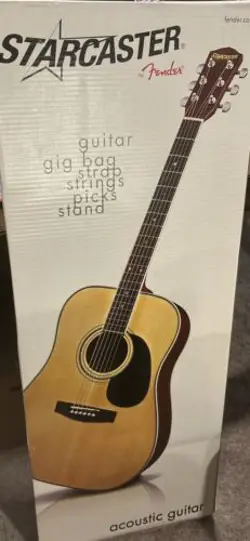STARCASTER BY FENDER ACOUSTIC GUITAR