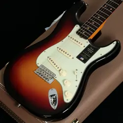 FENDER AMERICAN VINTAGE II 1961 STRATOCASTER ROSEWOOD FINGERBOARD 3 COLOR SUNB