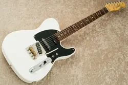 FENDER MIYAVI TELECASTER  3.88KG        MIYAVI SIGNATURE MODEL