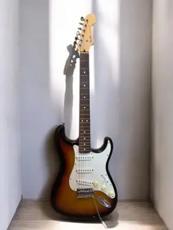 SUNBURST STRAT USED