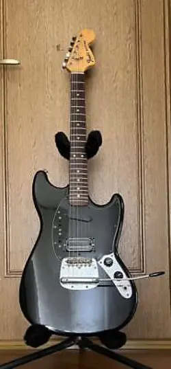 FENDER USA MUSTANG 1977