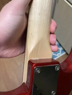 ELECTRIC GUITAR ALICE