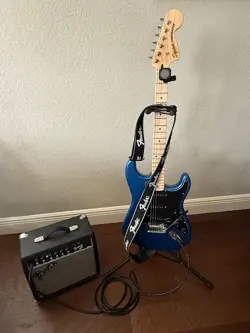 GUITAR W/20G AMP