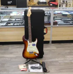 STRATOCASTER DELUXE N3