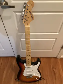 FENDER STARCASTER ELECTRIC GUITAR SUNBURST W/ FENDER GIG BAG