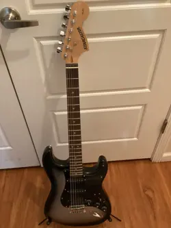 FENDER STARCASTER ELECTRIC GUITAR SILVER W/ FENDER GIG BAG