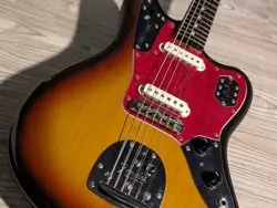 FENDER JG-66 -3 TONE SUNBURST- ELECTRIC GUITAR USED FREE SHIPPING FROM JAPAN