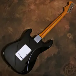 FENDER JAPAN ST57-50 ELECTRIC GUTIAR [AUTH]