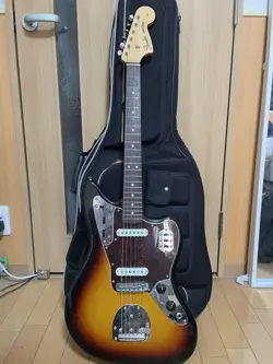 FENDER JAPAN JAGUAR GUITAR