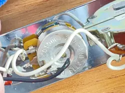 2007 FENDER USA AMERICAN TELECASTER TELE LOADED CONTROL PLATE KNOBS POTS JACK