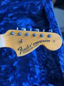 STRAT JOURNEYMAN AGED