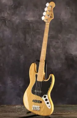 FENDER MIJ TRADITIONAL 70S JAZZ BASS BASS GUITAR