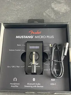 FENDER MUSTANG MICRO PLUS HEADPHONE AMP, RECHARGEABLE, BLUETOOTH, 50 AMP MODELS