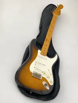 SUNBURST MIJ STRATOCASTER